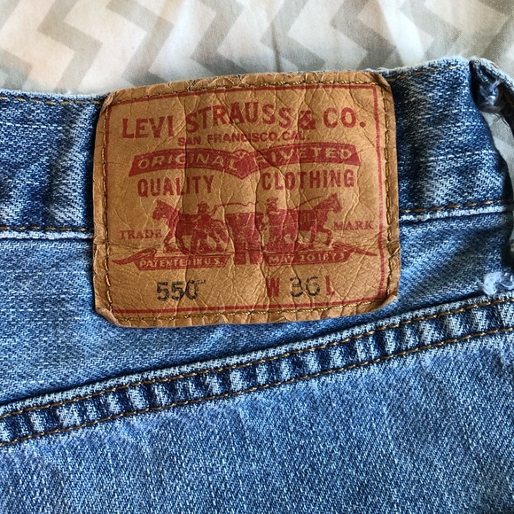 Vintage 550 Levi’s Shorts - Picture 3 of 4